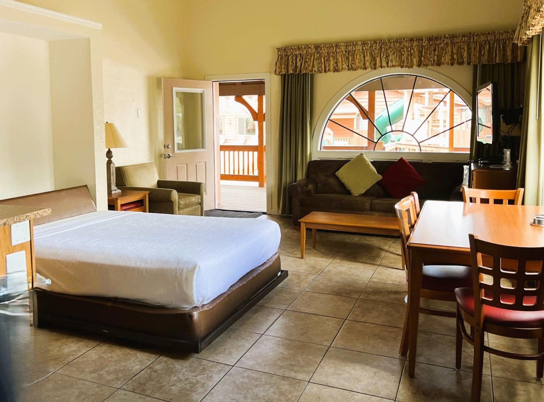 Roundhouse Resort Пайнтоп-Лейксайд Стая снимка