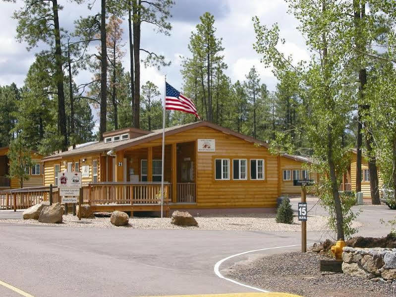 Roundhouse Resort Пайнтоп-Лейксайд Екстериор снимка